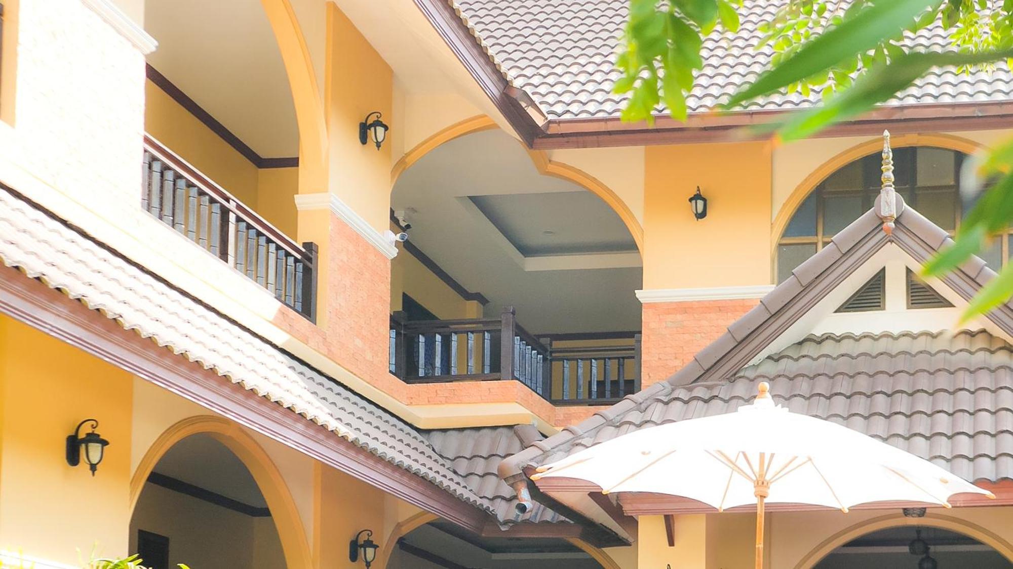 Siam Avari Hotel, Čiang Rai Exteriér fotografie